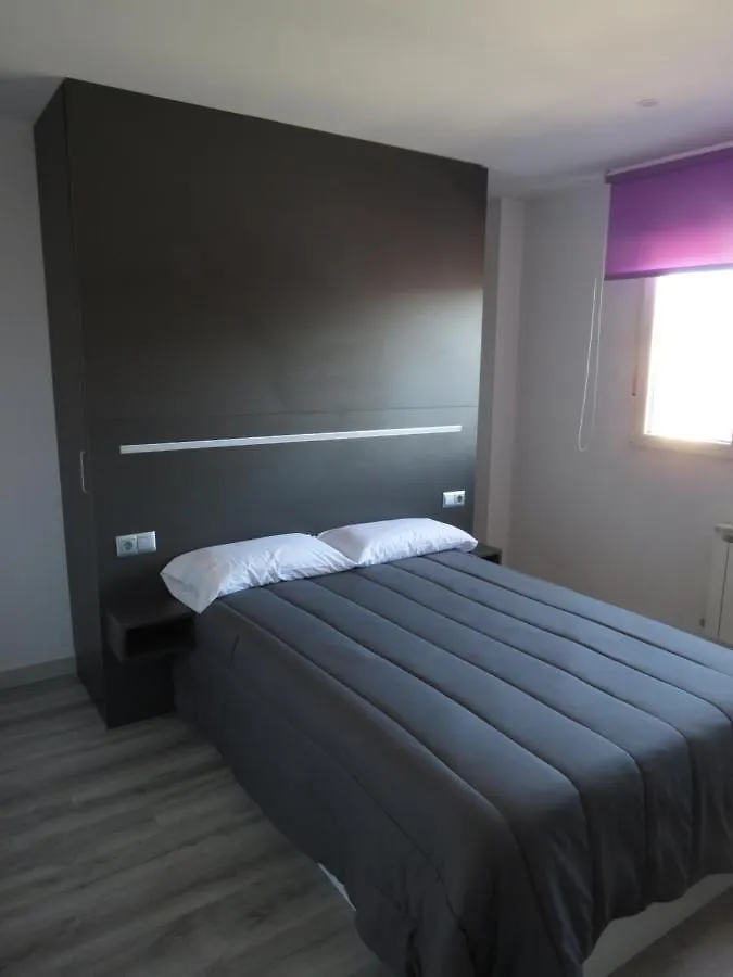 Hotel Alojamientos Aviche 6 Santander